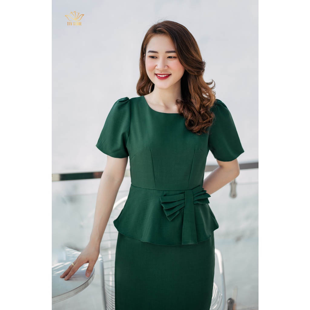 Đầm công sở dáng ôm thiết kế form đầm trung niên - Cổ tròn peplum phối nơ - Xanh rêu - TTV767 TTV Store