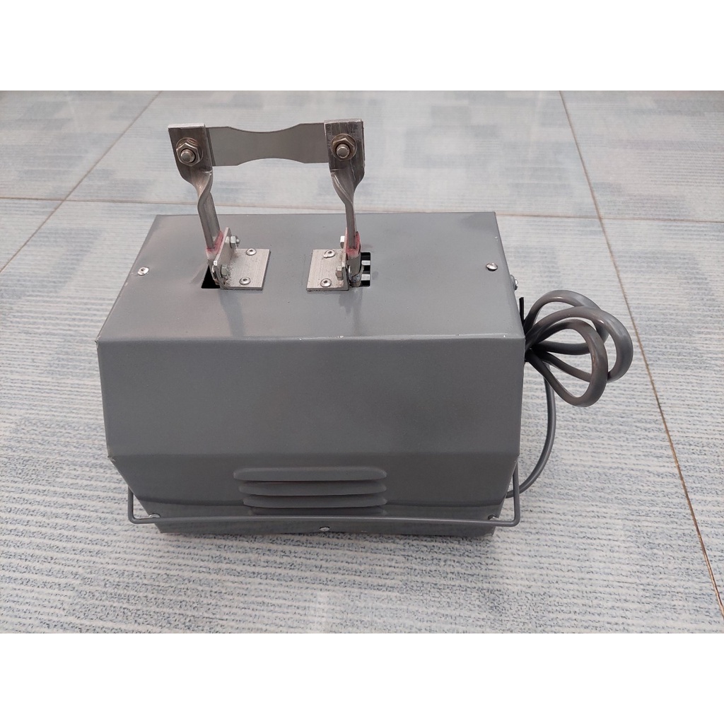 Máy hơ mỏ gà, máy cắt mỏ gà bán tự động có tích hợp quạt