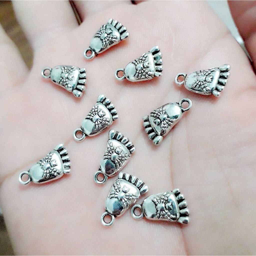 Charm sỉ : 50g = 23k ( 1 gói ) [ chuyên sỉ charm tại tphcm ]