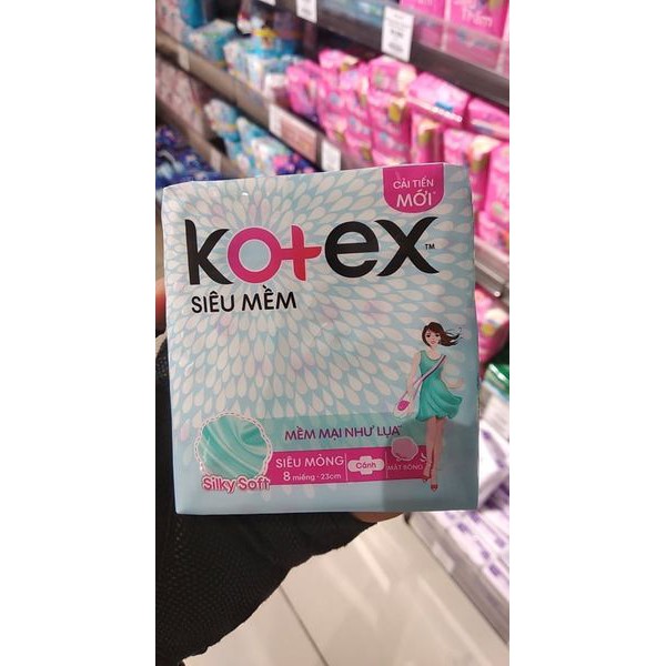 Băng vệ sinh Kotex siêu mềm siêu mỏng cánh