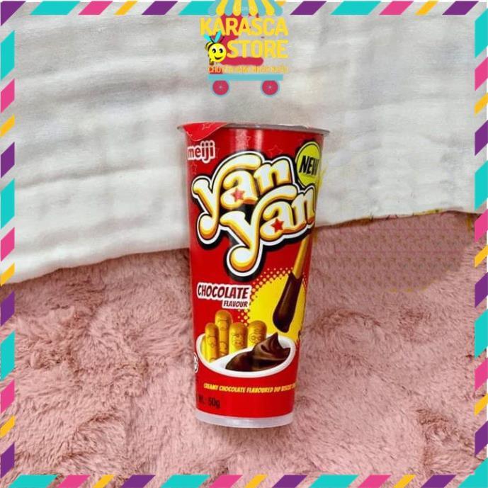 Bánh Chấm YanYan Meiji Vị Socola,Dâu Và Vani 50gr