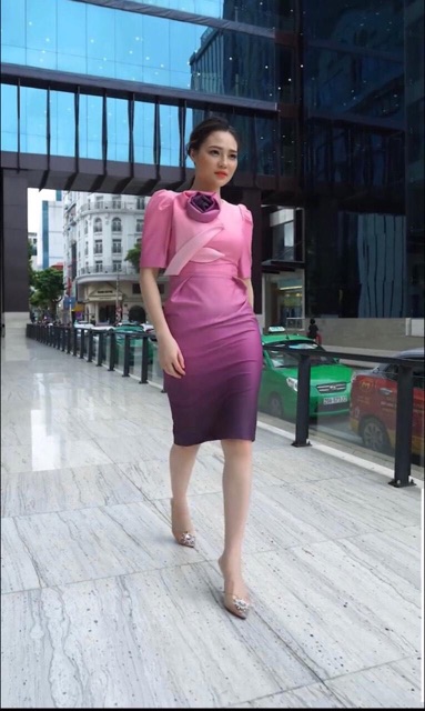 ANH VÀ VIDEO THAT 100%    ĐẦM ÔM BODY OMBRE LOANG MÀU ĐÍNH HOA