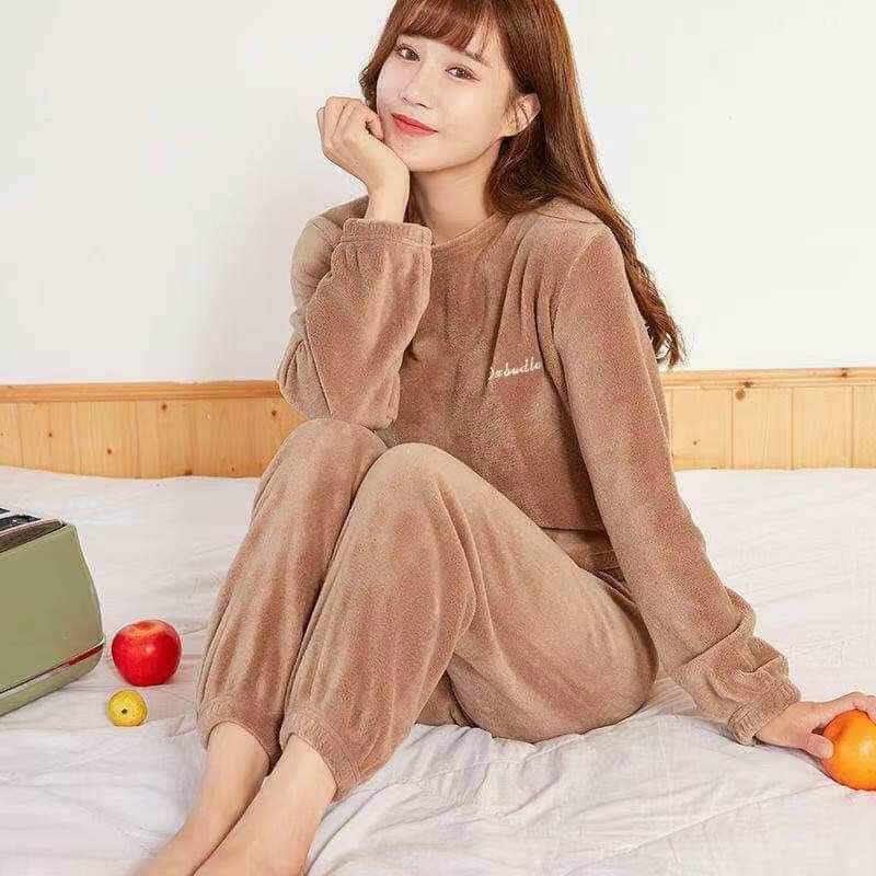 Xả kho Bộ ngủ lông ấm d.studio chất cực đẹp