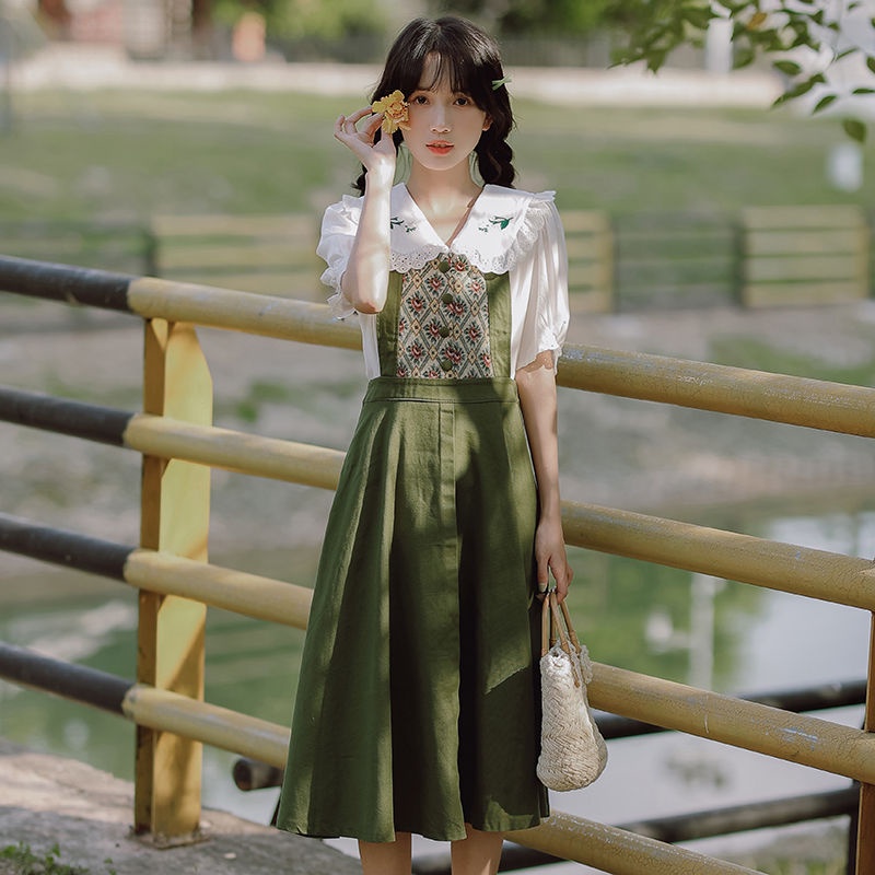 Bộ Đầm Hai Dây Cổ Búp Bê Phong Cách Pháp Thời Trang Mùa Hè Hàng Mới 2022 Dành Cho Bạn Nữ