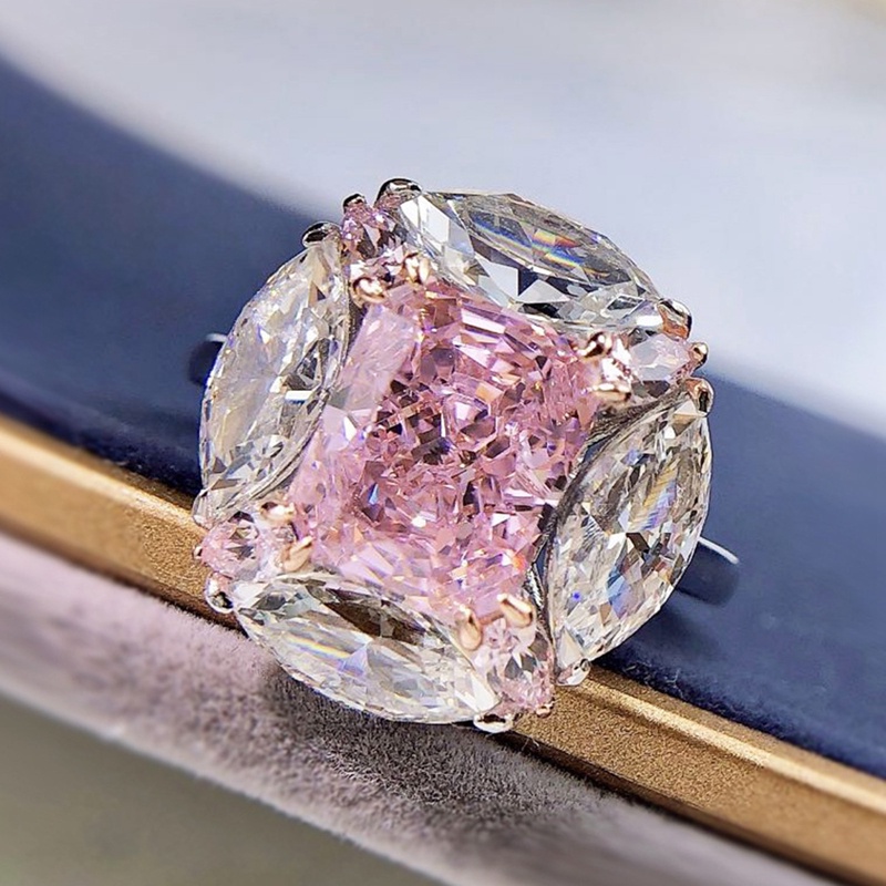 Nhẫn Đính Đá Zircon Hình Vuông Sang Trọng Cho Nữ