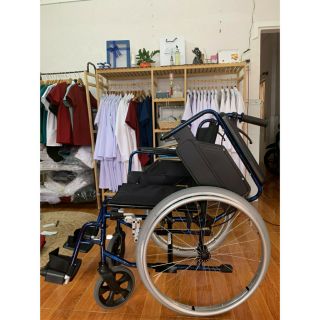 Xe lăn siêu bền cao cấp