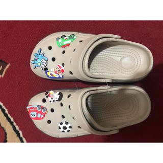 Dép cross cá, dép sục độn đế đi mưa tặng 6 jb  Loại 2 Tại Bun Shop