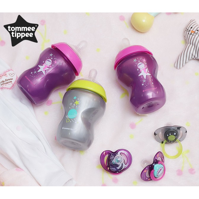 Bộ bình sữa ty siêu mềm tự nhiên và ty ngậm BOLDLY GO Tommee Tippee Closer To Nature, núm ty đi kèm 3-6 tháng - GIRL  (3