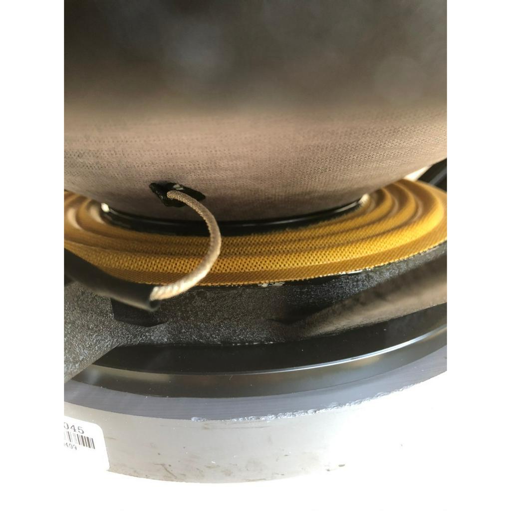 1 ĐÔI BASS 40 JBL TỪ 220 CÔN 100 HÀNG LOẠI 1/ GIÁ 1 ĐÔI.