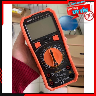 Đồng hồ vặn năng victor vc890d