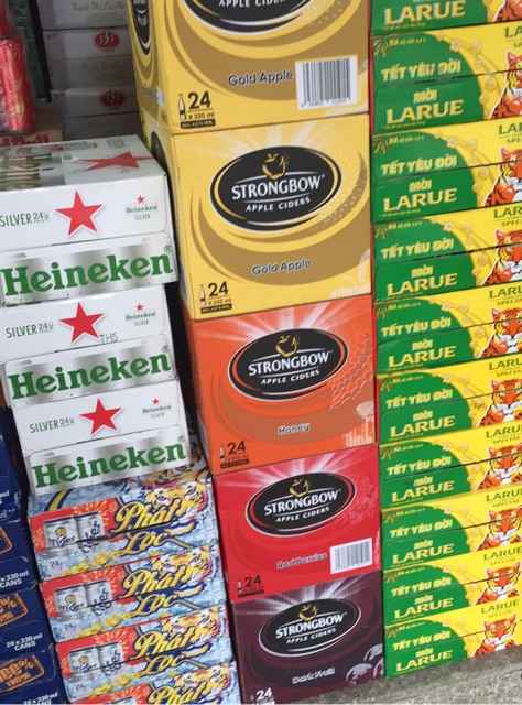Strongbow Cider 4 vị Táo-Mật ong -Dâu-Việt quất.