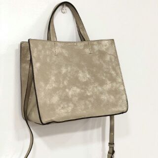 Tui Gap Tote