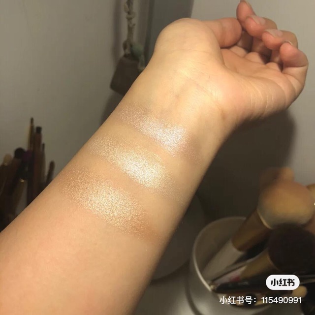 [CHÍNH HÀNG] HIGHLIGHT HOURGLASS