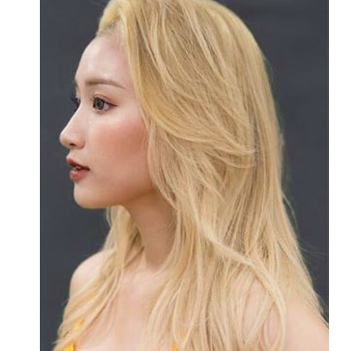 Thuốc nhuộm vàng chanh kèm oxi và găng tayy nên từ nền 9