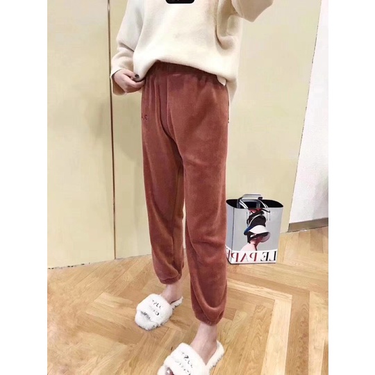 Quần nỉ bông jogger bo gấu thu đông nữ lông cừu siêu ấm mặc nhà đi chơi cute dễ thương hàng Quảng châu loại 1 QD16