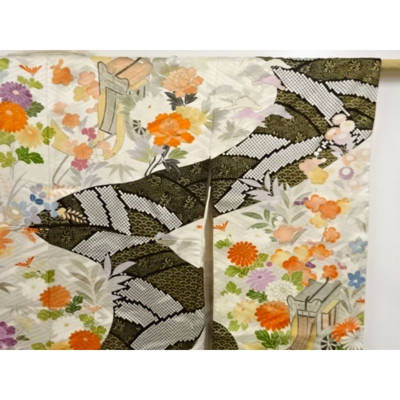 Antique Furisode Kimono Nhật Bản - Bridge and flowers embroidery - Hoa văn phong cảnh