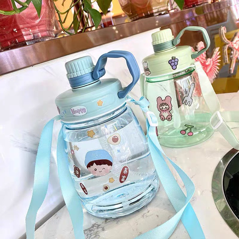 MVP2648 Bình Nước Cao Cấp Dung Tích 1300ml Có Ống Hút Kèm Dây Đeo - Tặng kèm sticker