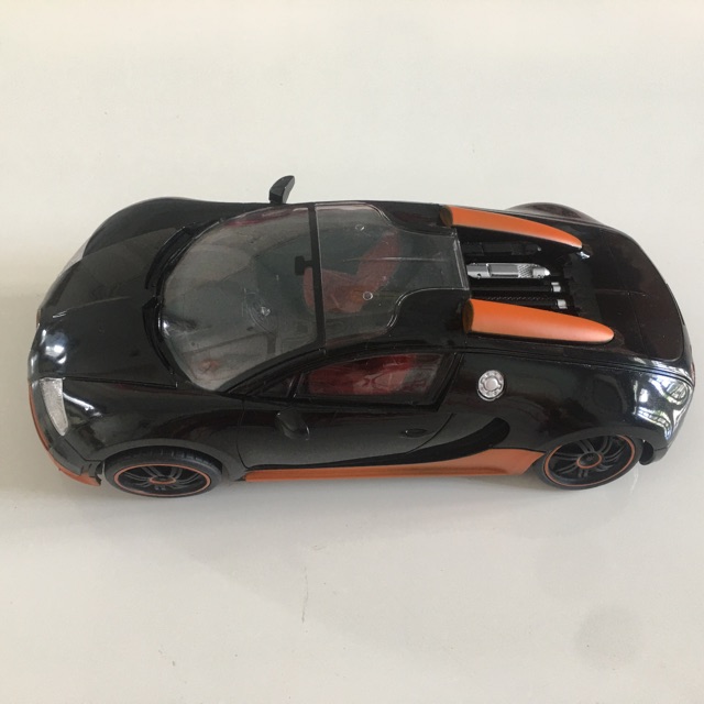 Đồ chơi trẻ em Need For Speed Xe hơi BuGatti Pin mui đèn 3d ms(YQ004-3) phu hợp cho bé 3 tuổi 5 tuổi trở lên..