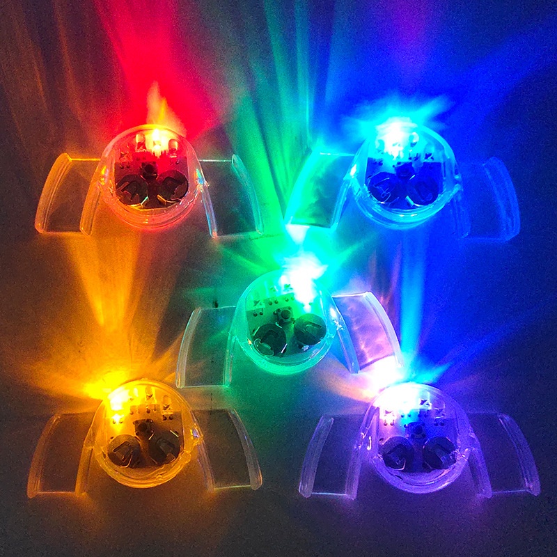 1 Răng Giả Có Đèn LED Phát Sáng Cho Halloween