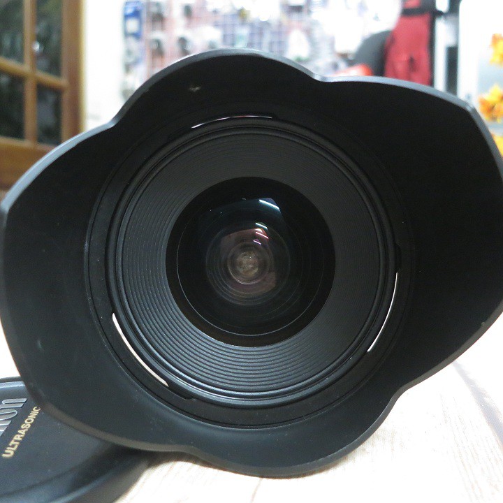 Ống kính Canon EF 20f2.8 USM góc rộng cho Canon FF, dùng được cho crop