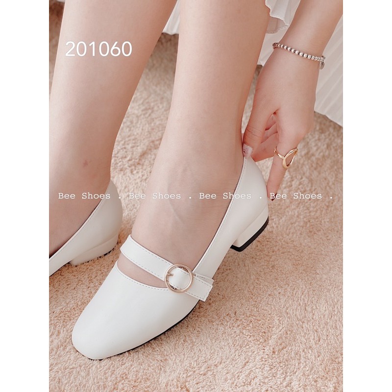 BEESHOES - GIÀY BÚP BÊ NỮ MŨI VUÔNG QUAI NGANG KHUY TRÒN - GIÀY BÚP BÊ NỮ DA LÌ SẴN MÀU ĐEN - BE 201060