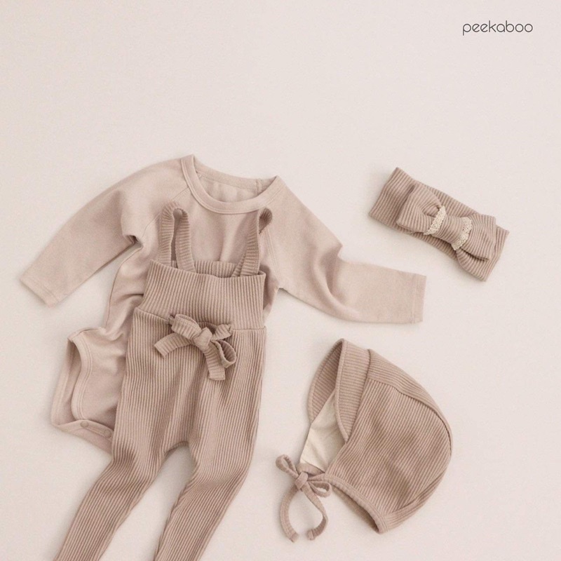 Quần yếm A-ne Peekaboo