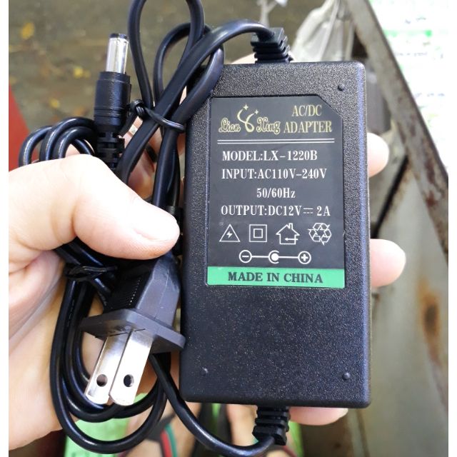 Adapter 12v 2a