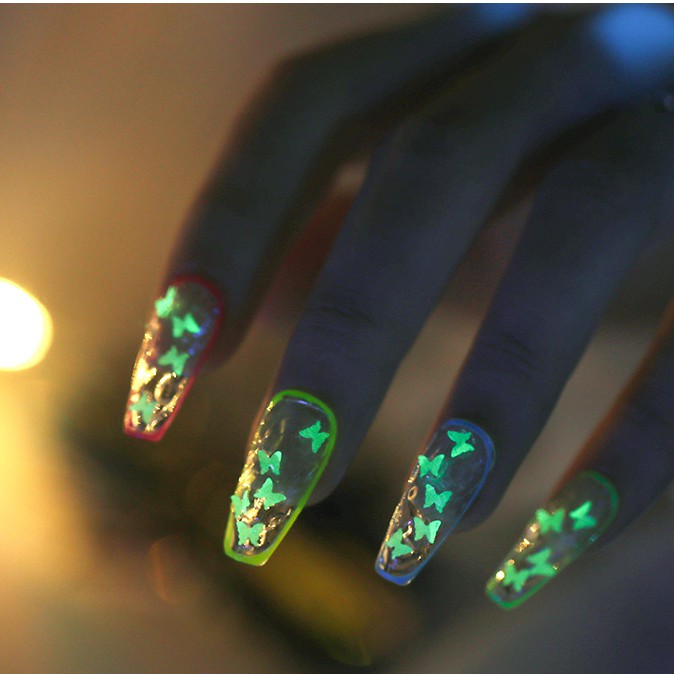 Khay Bướm Neon Dạ Quang Đính Móng