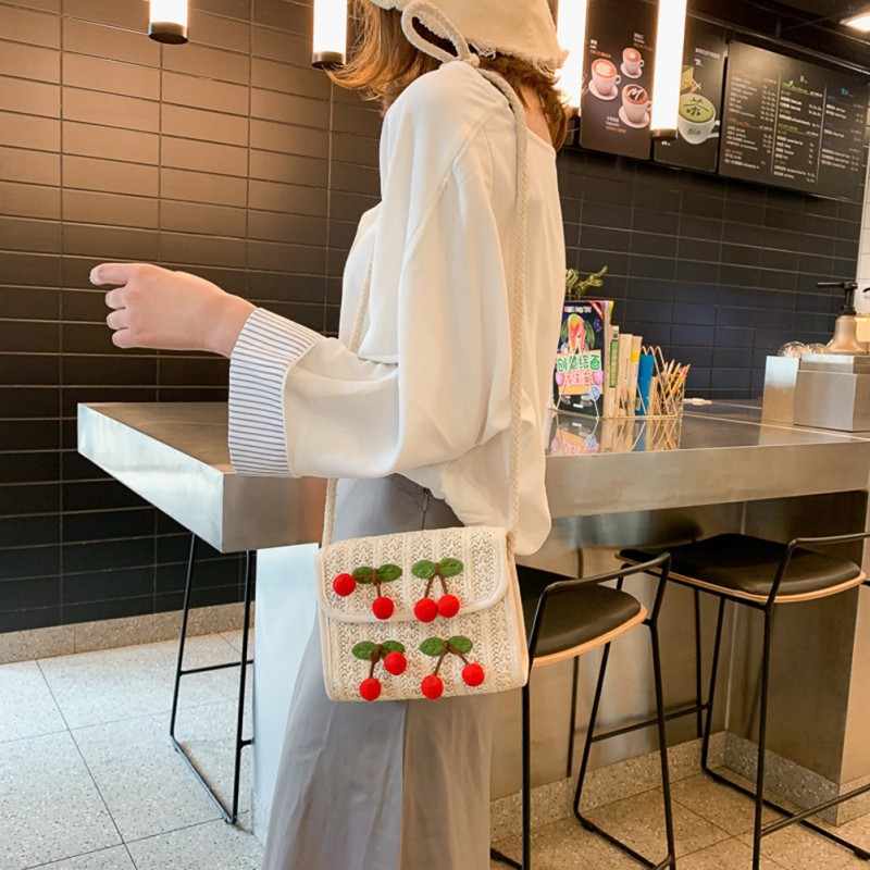 Túi đeo chéo đan lát hình quả cherry | BigBuy360 - bigbuy360.vn