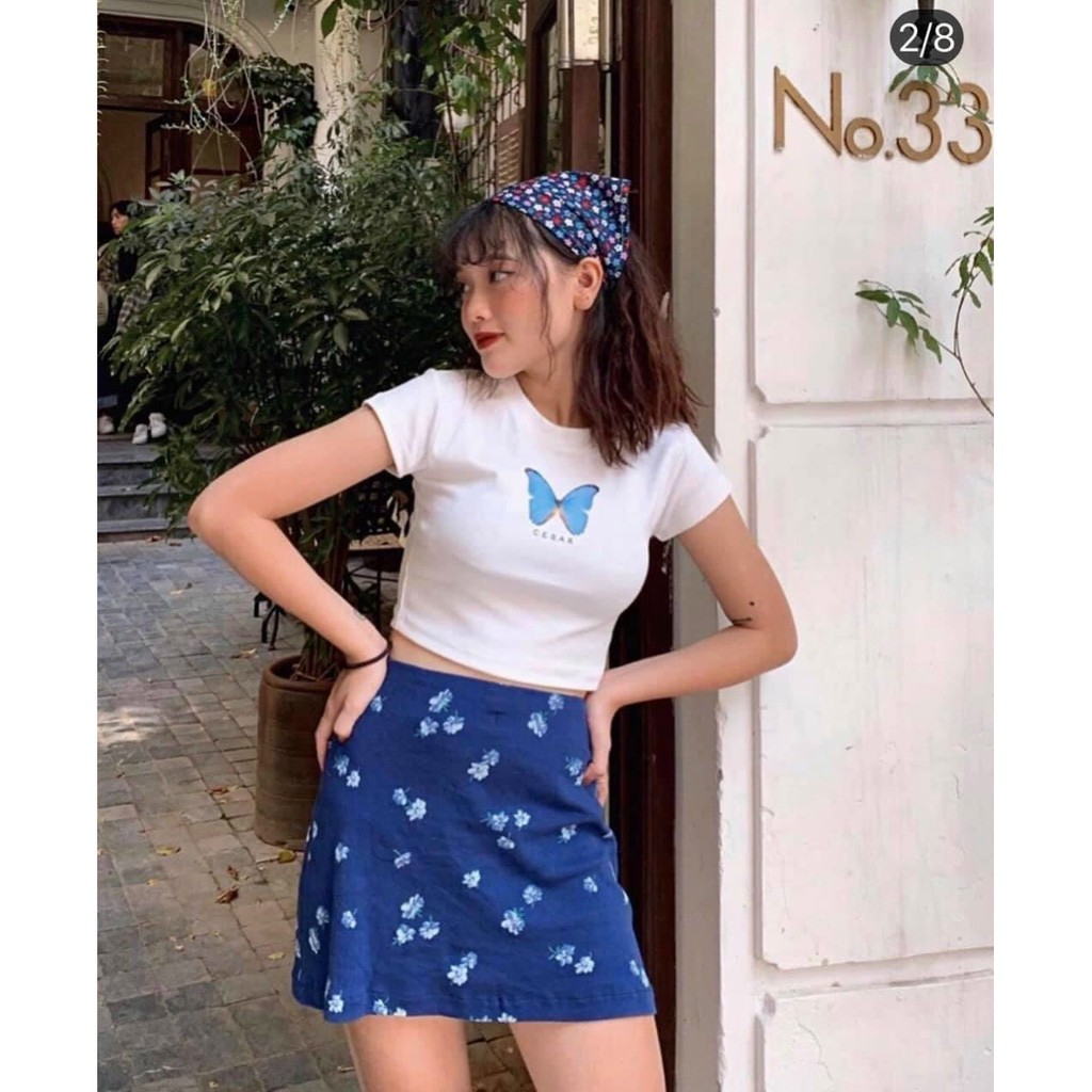 Áo Croptop Thêu Cực Xinh Xắn