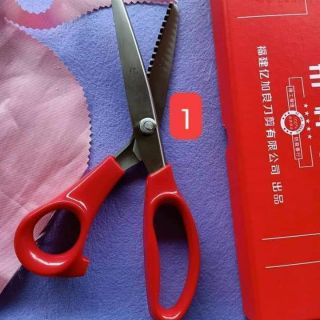 Kéo cắt răng cưa cao cấp 250k