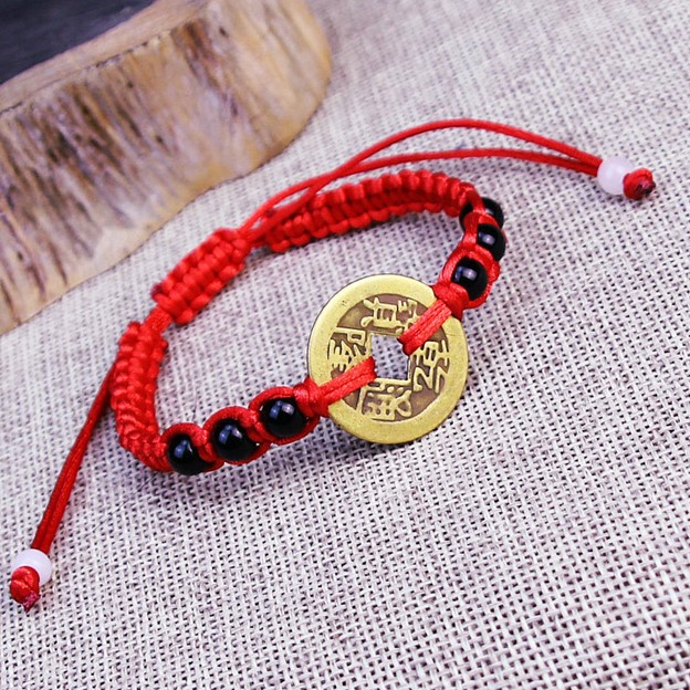 Vòng Tay EBI Chỉ Đỏ Dây Rút Charm Tiền Đồng Xu Mang Lại May Mắn Tiền Tài