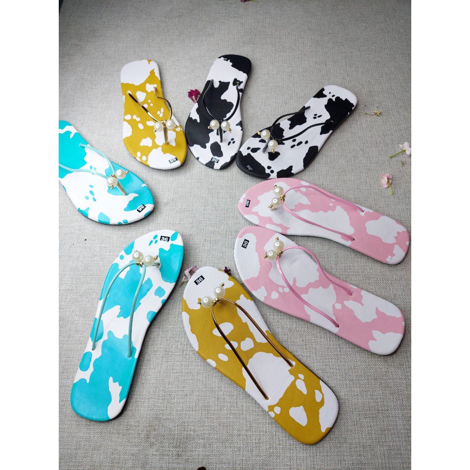 Dép Kẹp Tông Nữ Chống Trơn Trượt Đi Biển Đi Chơi Mang Trong Nhà Đính Hạt Châu Cực | BigBuy360 - bigbuy360.vn