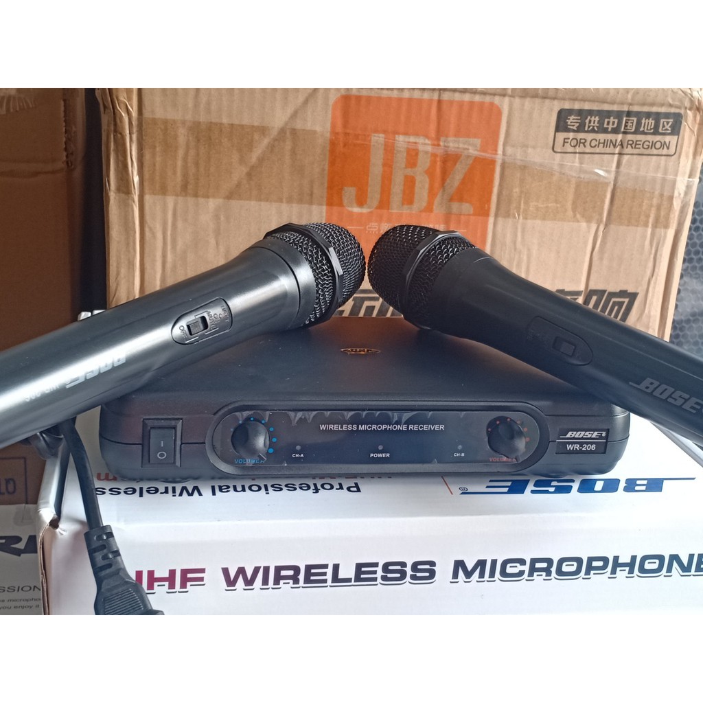 Micro không dây cao cấp WR 206  dành cho karaoke gia đình