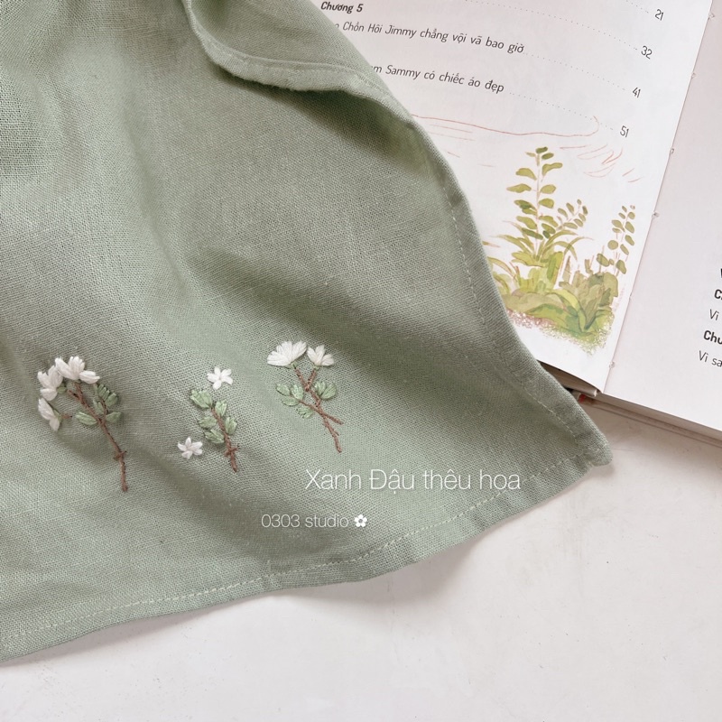 | 0303 studio | Khăn trải bàn linen bột thêu hoa