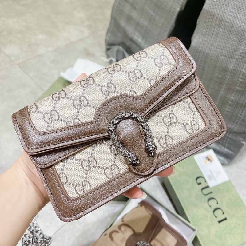 Túi chư GGG đeo chéo size 18cm full hộp cực xinh