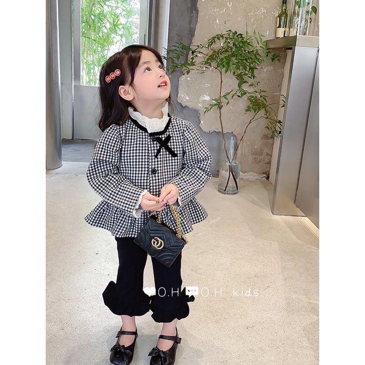 Bộ quần áo sơ mi cổ bèo cho bé gái K079