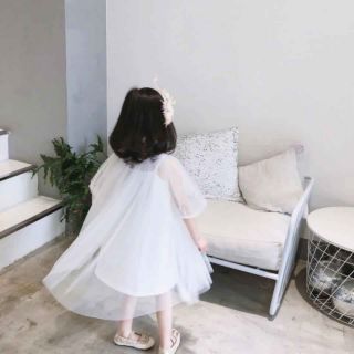 Đầm bé gái dễ thương