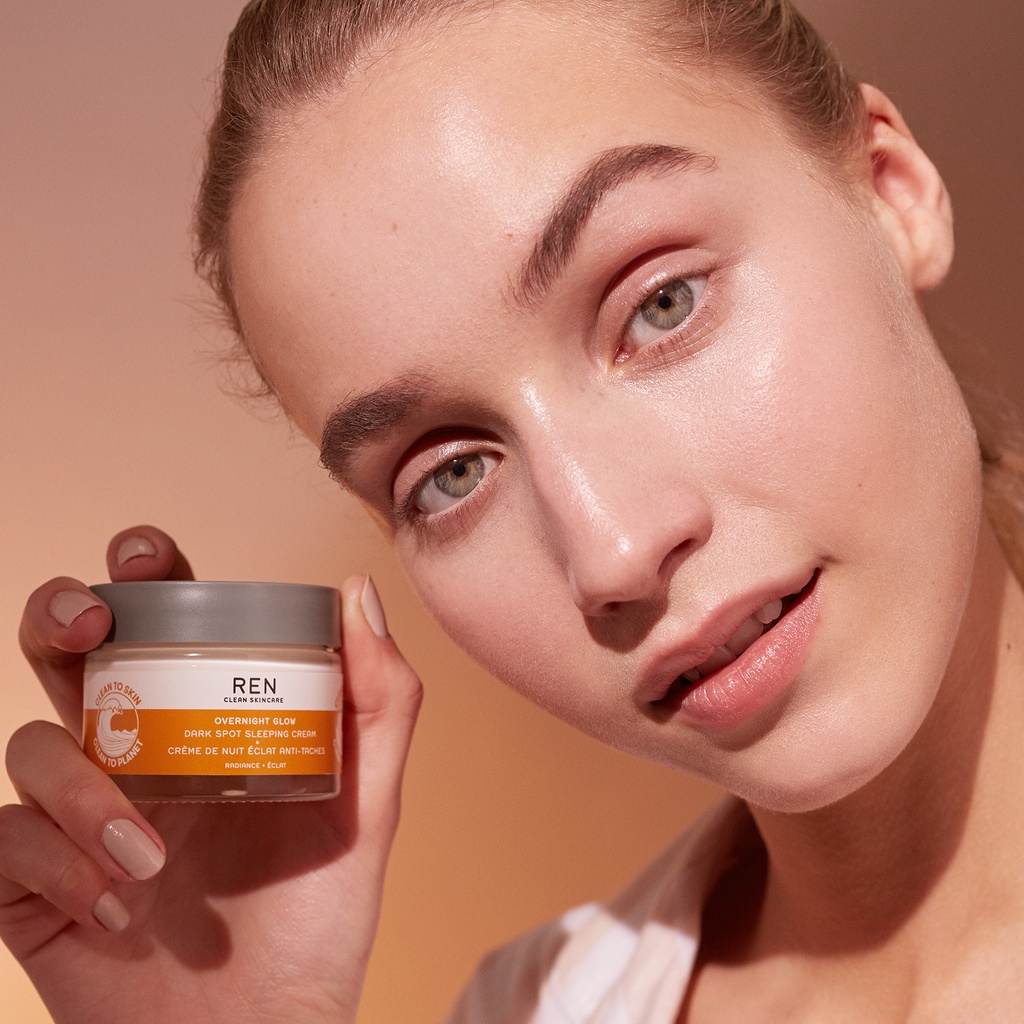 Kem dưỡng đêm sáng da mờ thâm nám Ren Overnight Glow Dark Spot Sleeping Cream 10ml