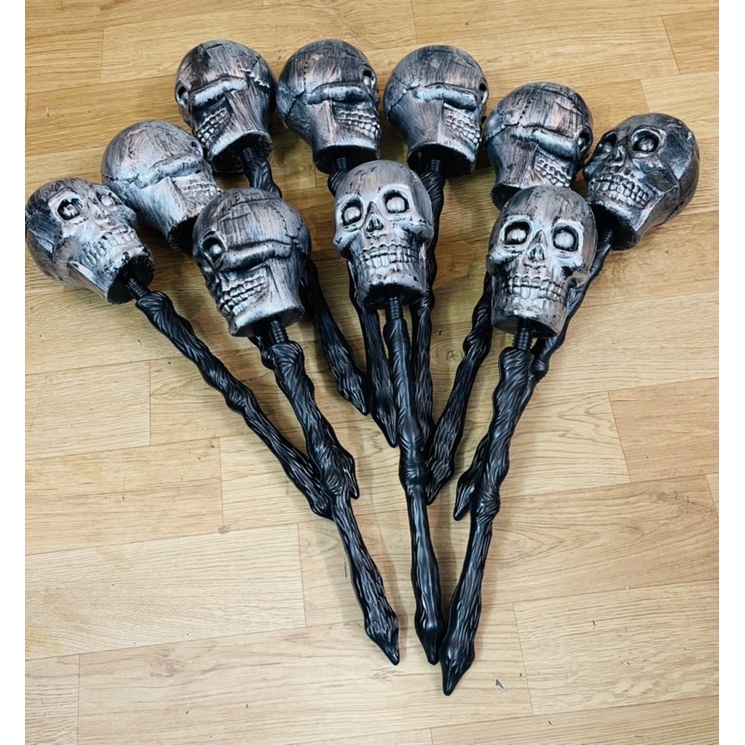 Gậy đầu lâu hoá trang cosplay HALOWEEN trung thu