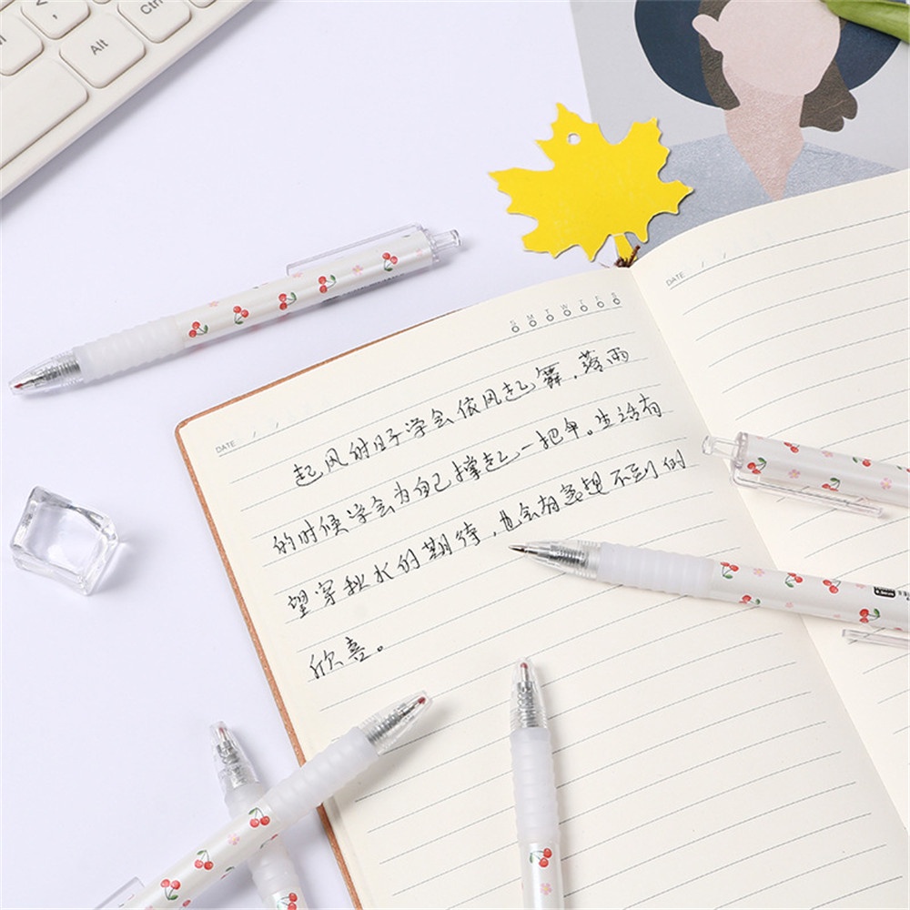 Set 3 bút bi họa tiết trái cây xinh xắn tiện lợi