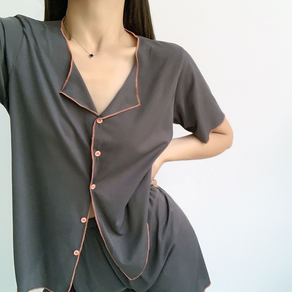 Bộ Đồ Ngủ Lụa Mỏng Tay Ngắn Dáng Rộng Phong Cách Thời Trang Hàn Quốc Có Size 4XL