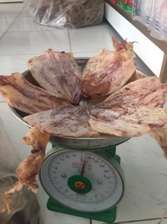 Mực khô sỉ bành