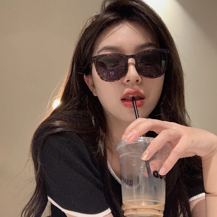 Kính Mát Thời Trang Mẫu Mới 2022