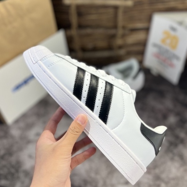 Giày Thể Thao super star sò - Hàng có sẵn + Box bảo vệ.