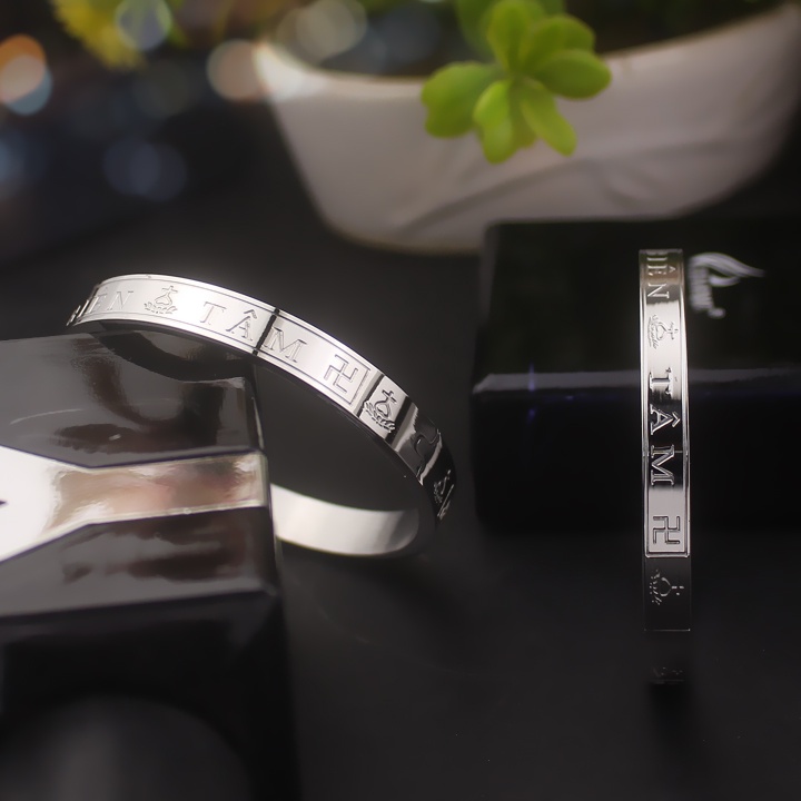 Vòng tay Thiên Tâm hình tròn, màu trắng sáng đẹp, không đen - Nhiều size - Đeo tay vạn sự may