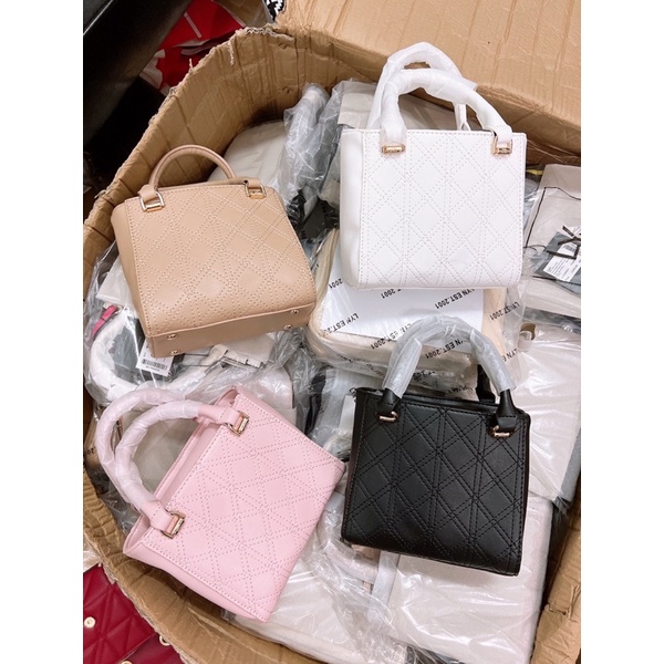 𝐓𝐮́𝐢 lyn tay cầm ô trám