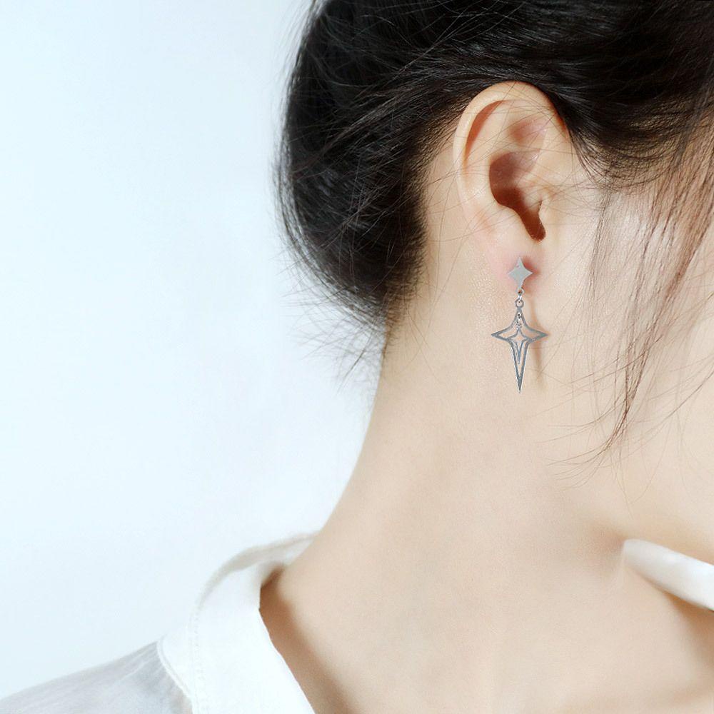 Khuyên Tai Hình Ngôi Sao Màu Sắc Cá Tính Dành Cho Nữ
