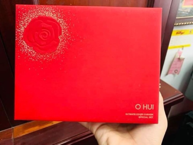 Set phấn nước Ohui hoa hồng đỏ phiên bản limited 🌺