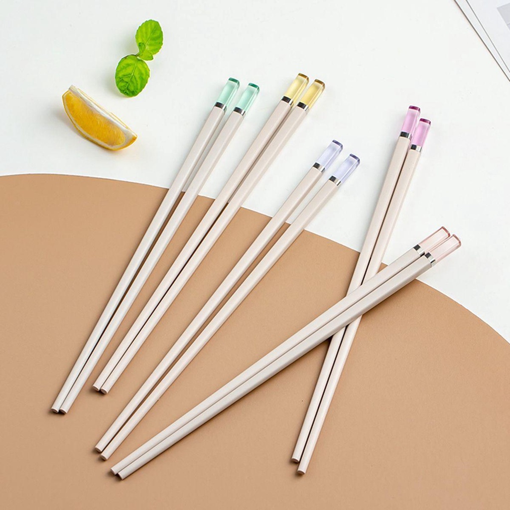 Đũa Ăn Nhẹ Bằng Sợi Thủy Tinh Chống Trượt Nhiều Màu Phong Cách Hàn Quốc
